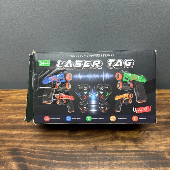 Four Player Laser Tag Gun Set Infrared - Picture 1 of 8